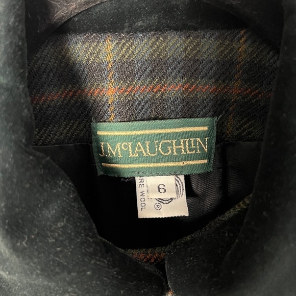 J. McLaughlin Plaid Velvet Trim Double Breasted 100% Wool Blazer - Picture 4 of 7